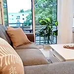 With Balcony * إنغولشتات